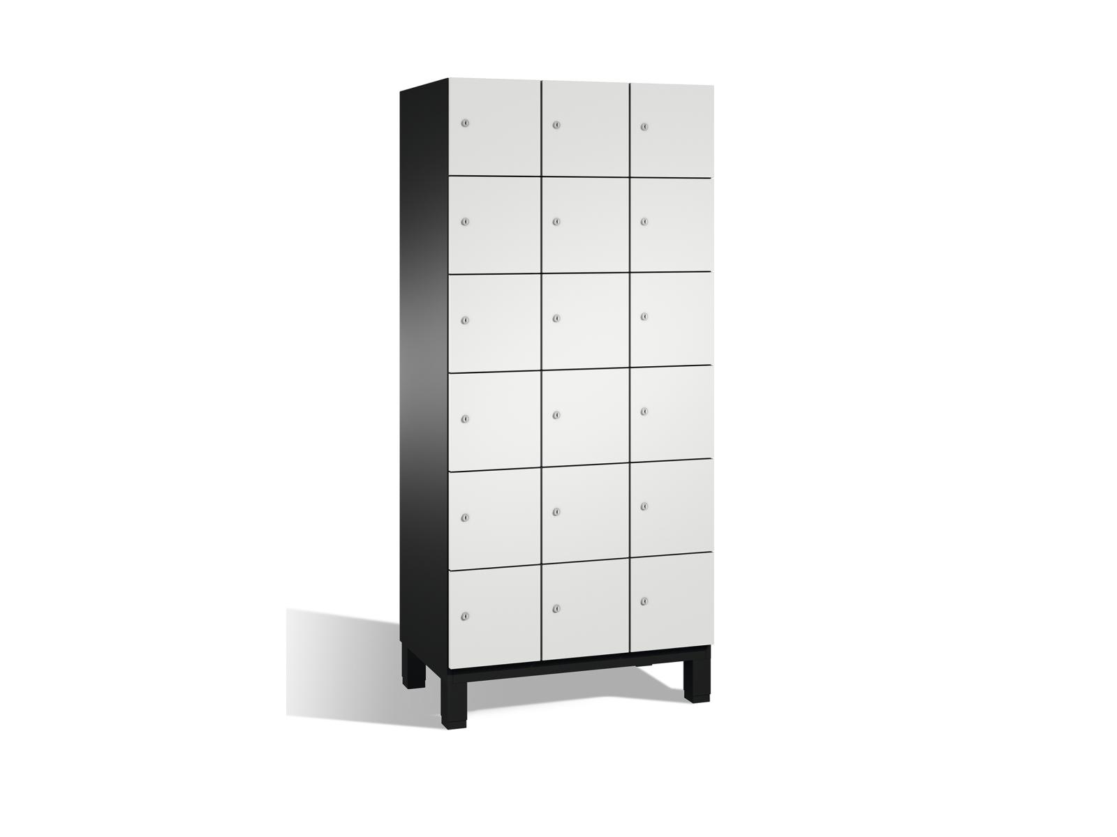 Schließfachschrank Cambio - 18 Fächer / 3 Abteile 300mm Abteilbreite