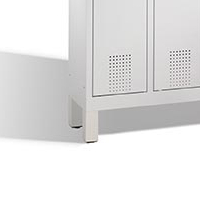 Spind Paul - Garderobenschrank für Kindergärten mit Füßen - 3 Abteile