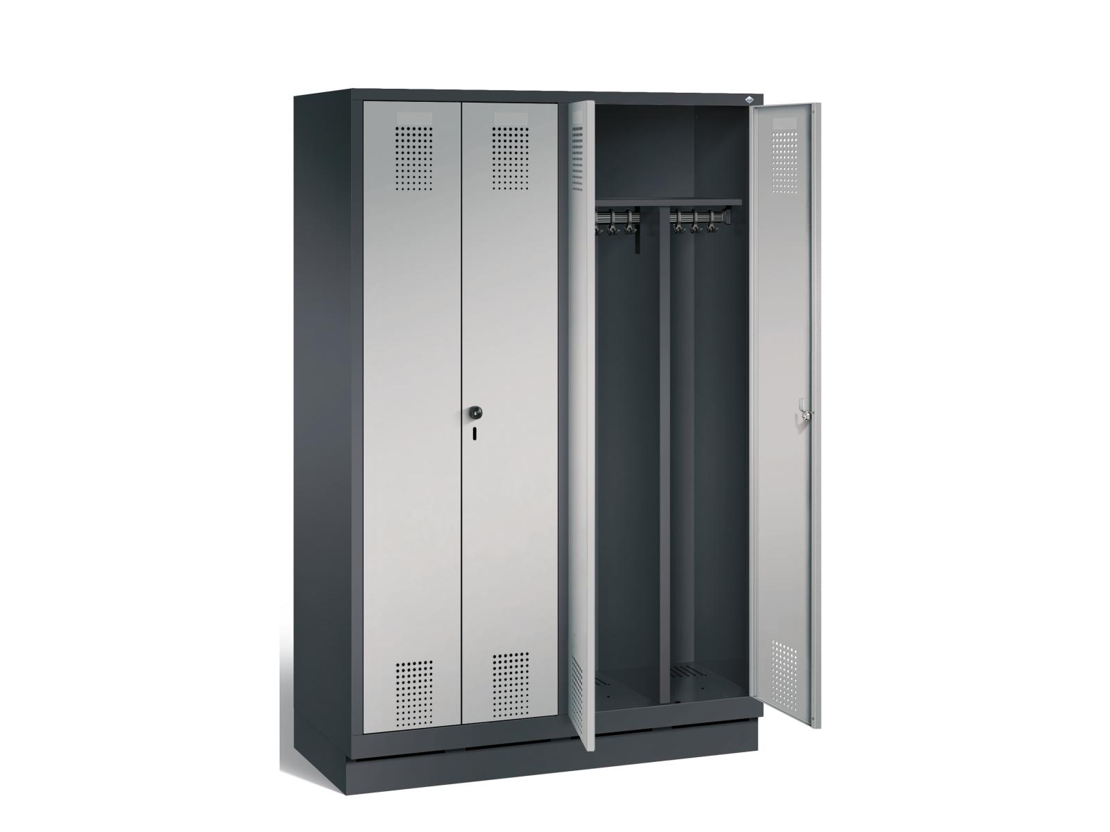 Spind nach Arbeitsstättenrichtlinien S3000 Evolo - für 2 Personen 4x300mm Abteilbreite