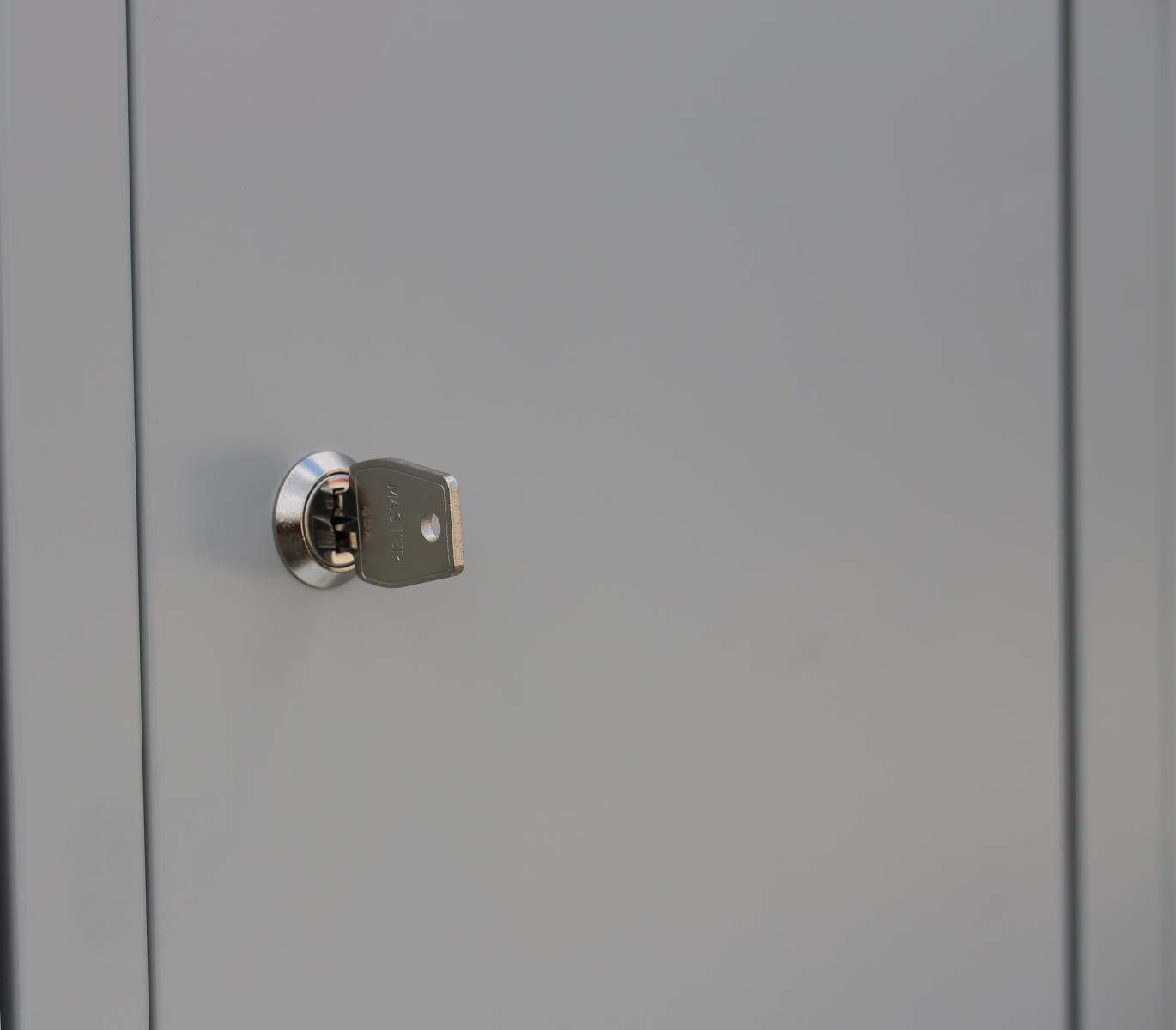 Schließfachschrank Serie Ideal Spind - 10 Fächer / 2 Abteile 400mm Abteilbreite